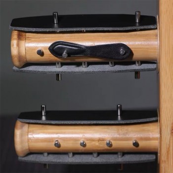 Rotatable leather coat oil dry shelf