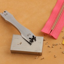 World debut - zipper teeth breaker