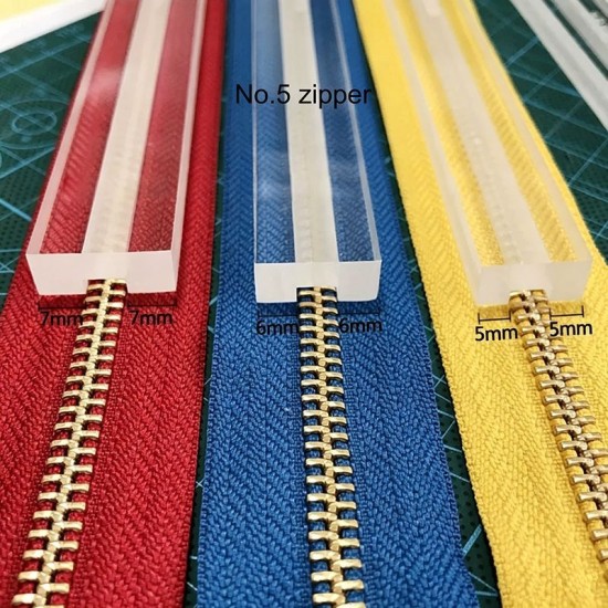 Zipper paint glue limiter Zipper paint glue limiter