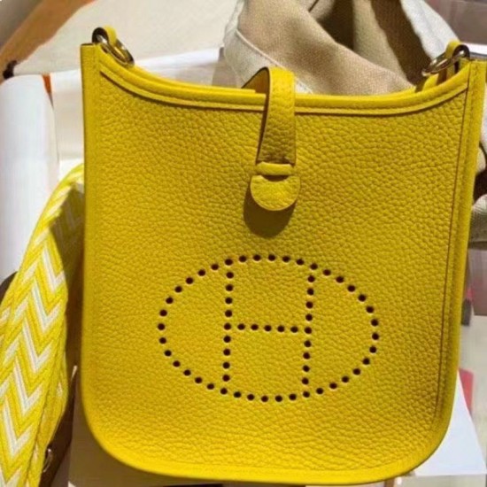 Hermes Spain Fontanellas togo leather Jaune de Naples 9O