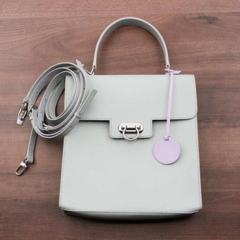 Hermes Italy POMARI swift leather Blanc 01