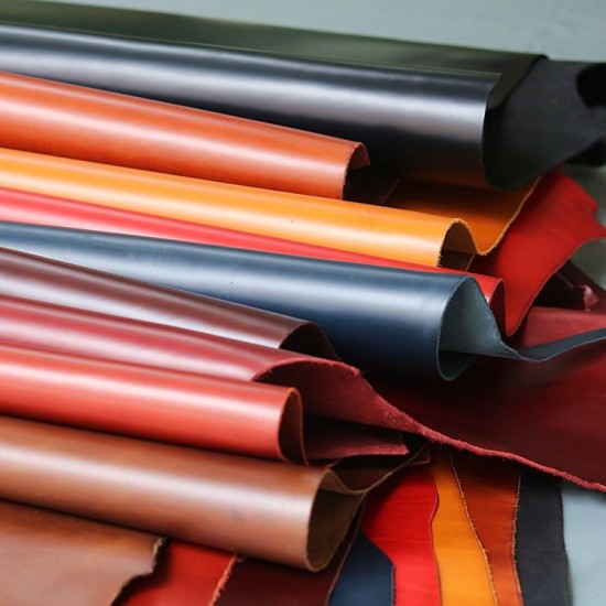 Italy Horween style saturated dye waxed oil tanned leather Italy Horween style saturated dye waxed oil tanned leather
