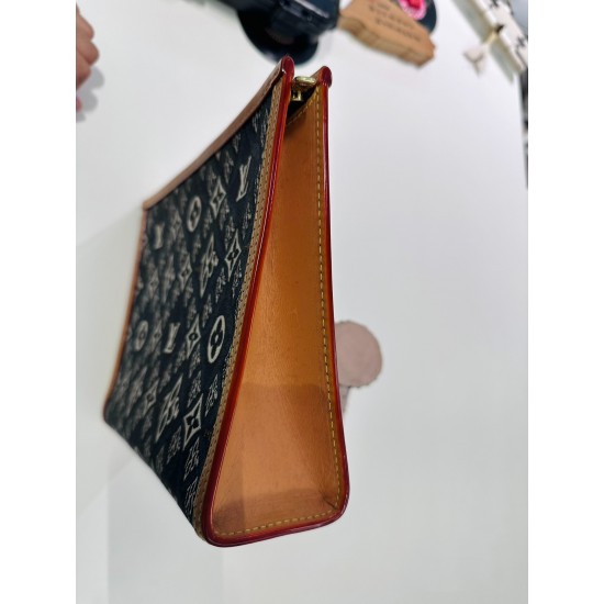 LV 1854 jacquard fabric 16 LV 1854 jacquard fabric 16
