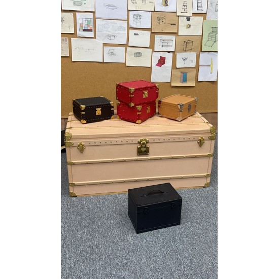 Monumental work - 1930 LV Monogram Malle Courrier Lozine Trunk 110 material kit