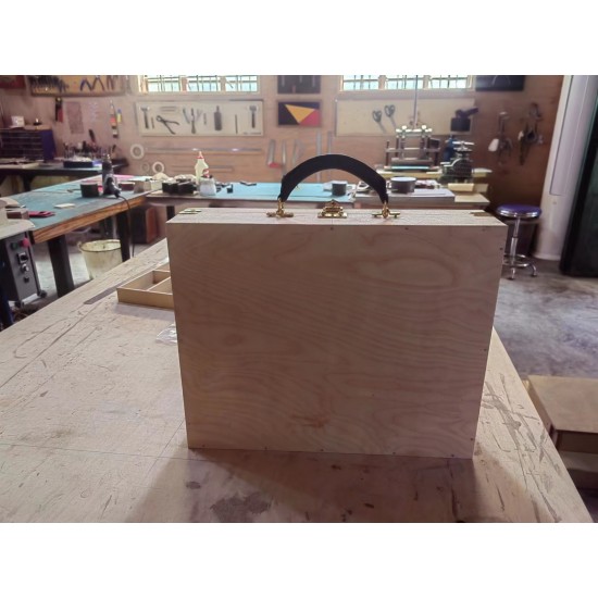 World debut - LV President Classeur suitcase material kit