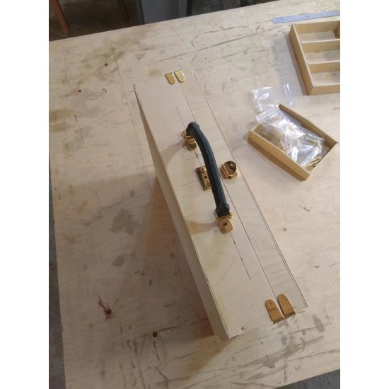 World debut - LV President Classeur suitcase material kit