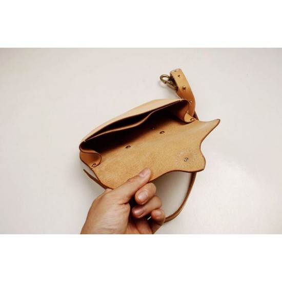 Precut leather material kit waist bag M-30 Precut leather material kit waist bag M-30