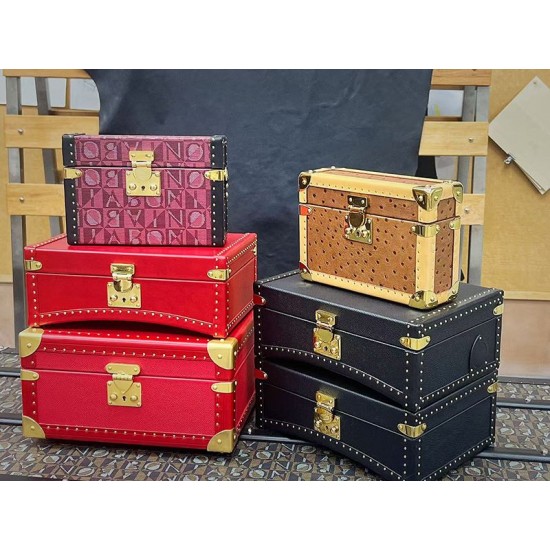 Moynat Limousine suitcase material kit, jewel case Moynat Limousine suitcase material kit, jewel case