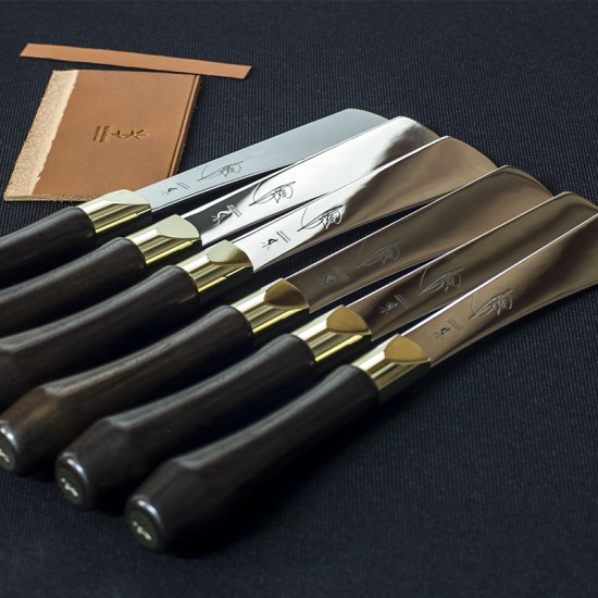 Handmade leather skiving knife
