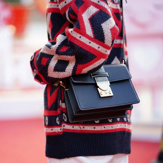 With 225 detailed pictures instruction sling bag pattern pdf download ACC-147 With 225 detailed pictures instruction sling bag pattern pdf download ACC-147