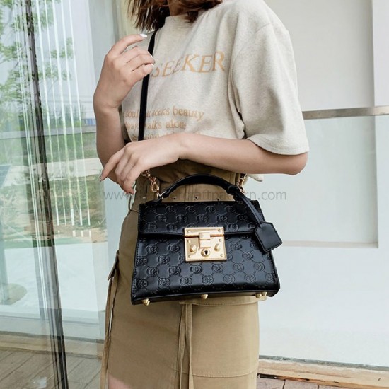 With 304 pictures detailed instruction Gucci padlock GG women handbag pattern pdf download ACC-182
