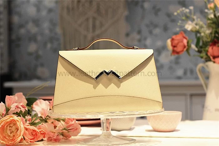 Moynat Gaby bag pm size ❤️ $30800 港元🌸 直接找小妹🤩🤩🤩 黑色