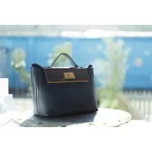 The Extra Pocket Bag | Iconic Italian Leather Bags for Women