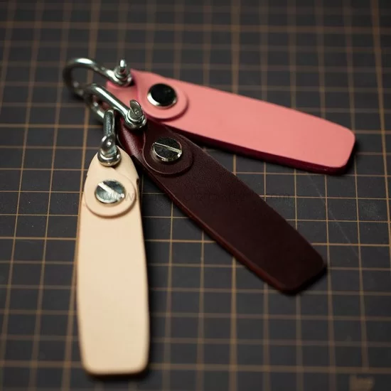 Key pendant, pattern