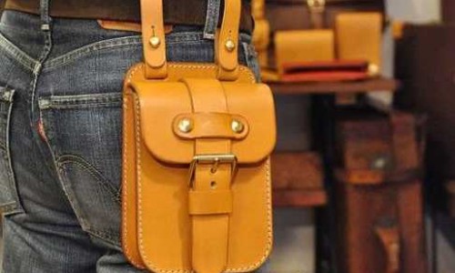 Leather waist bag sewing instruction