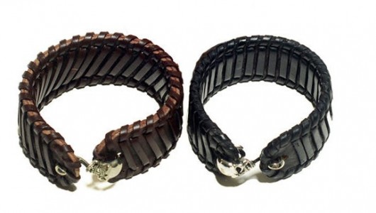 How to make a lacing bracelet 1 How to make a lacing bracelet 1