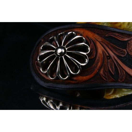 Concho button - silver hollow chrysanthemum- Bracelet Accessory - Key Hook- Leathercraft Supplies- Leather craft Ornament Decoration Concho button - silver hollow chrysanthemum- Bracelet Accessory - Key Hook- Leathercraft Supplies- Leather craft Ornament Decoration